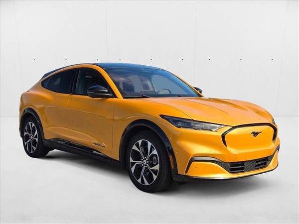 2022 Ford Mustang Mach-E SUV Eléctrico Premium Certificado - $27,991 (Llame al *(727) 591-4706* para confirmar disponibilidad al instante)63443346556547122