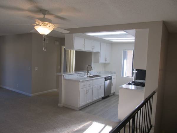 $3,307 / 2br - 1117ft2 - $500 OFF MOVE IN!!BEAUTIFUL 2BED 2BTH VILLA,GARAGE,DRIVEWAY,HUGE ROOMS (LAKE FOREST)64027919761539123