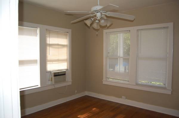 ONE- TWO AND THREE- BEDROOM APARTENENTS FOR RENT 1