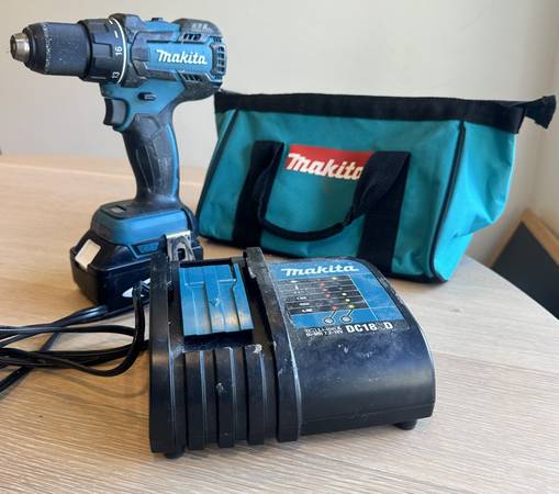 Makita 18V LXT Brushless Cordless Driver-Drill Kit - Model XFD06 1