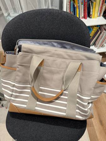 POTTERY BARN CLASSIC STRIPED DIAPER BAG - BRAND NEW 1