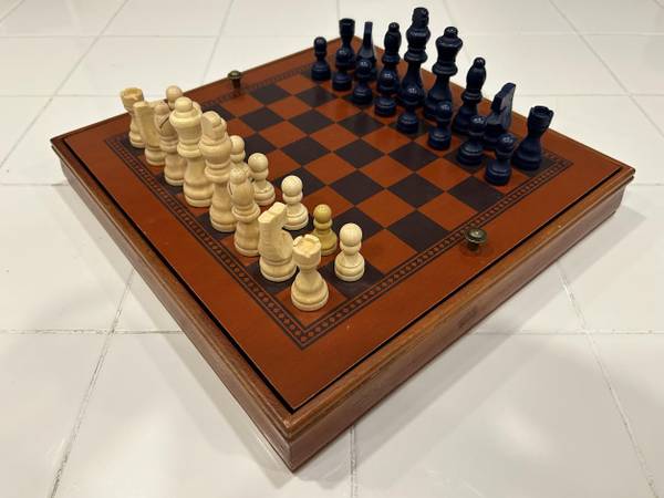 Handsome Chess/Backgammon/Checkers & More, An Impressive Game Package 1