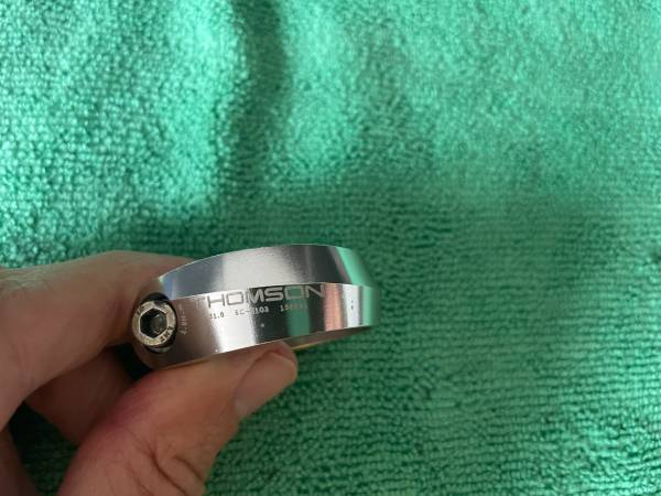 Thomson SC-E103 Seat Post Clamp 31.8 -Excellent - $25 (Bellevue)63470980936577120