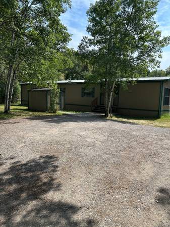 Fishing access with this 2 bedroom 1 bath mobile home 1