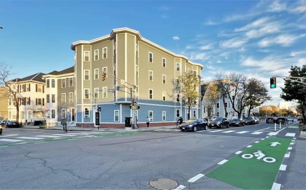 $2,900 / 2br - 800ft2 - 🔥Calefacción incluida 🔥10 min para las líneas roja o verde 🚩😺🐶 (Cambridge \ Inman Sq. \ Central Sq.)63912517068546120