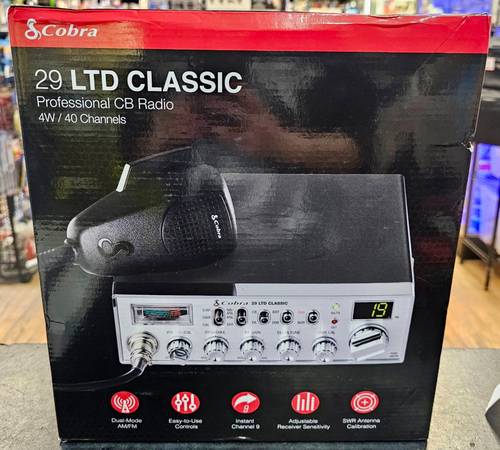 Cobra 29 LTD Classic 40-Channel AM/FM CB Radio 1