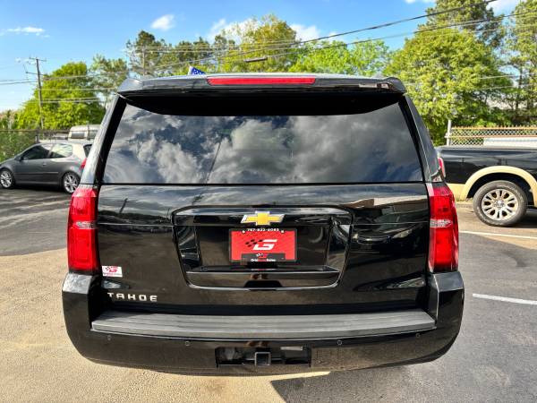 2017 Chevrolet Tahoe LT - $17,99563621685941249123