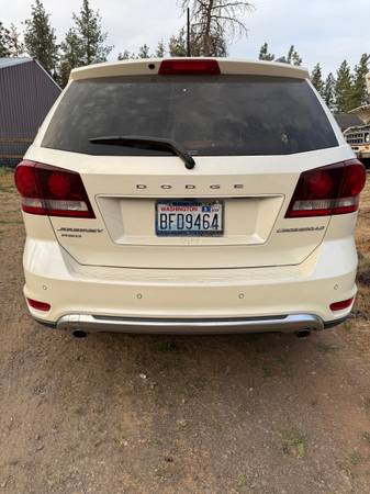 2016 Dodge Journey Crossroad AWD V6 - $11,500 (Medical Lake)63613077699713121