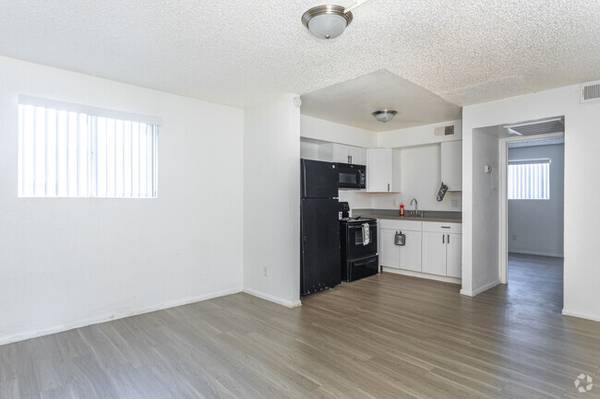 $1,029 / 1br - CREDIT STOPPING YOU FROM RENTING?? I CAN HELP YOU RENT (PHOENIX)64024999948930122