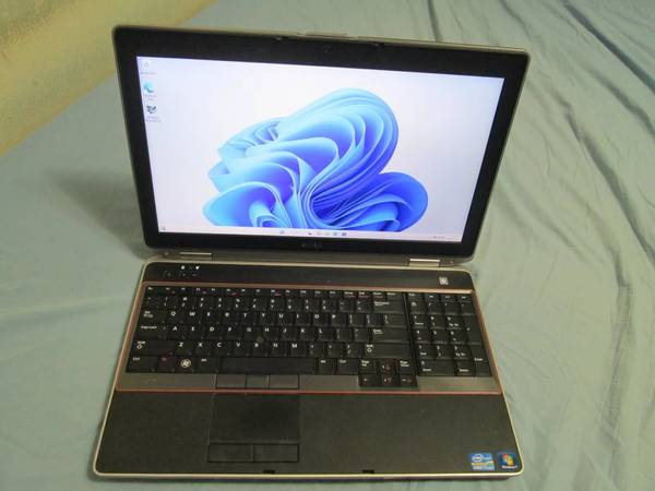 Dell 15.6" Laptop Intel i7 QM @2.2Ghz 16GB 256GB HD Win 11,Webcam-fast 1