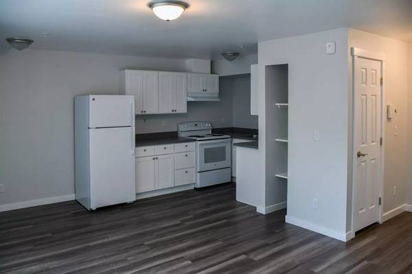 $1,725 / 1br - 795ft2 - Bring Your Dreams to Life: Ideal Rentals Await! (Seattle)63808059512705121