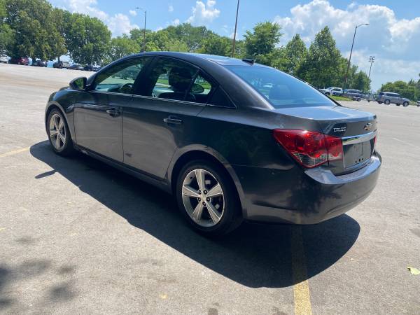 Chevy Cruz LT 2013 - $3.300 (Chicago)63618891562115123