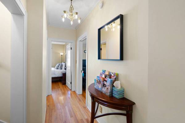 $250 / 4br - Downtown Frankenmuth Charmer (Frankenmuth, MI)64198881070979123
