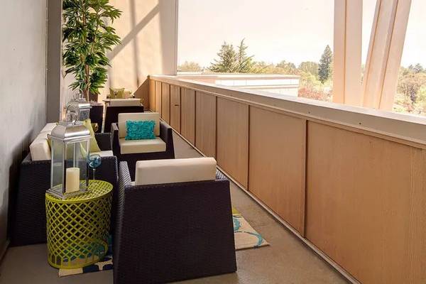 Must-See 2 BR-Granite Counters, Fireplace, Balconies, Limited! 1