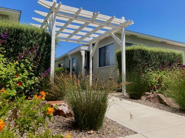 $250 / 120ft2 - 1 Car Garage/ Storage for rent in Pacific Beach! *Not a Living Space (Pacific Beach/ San Diego)64169493586051122