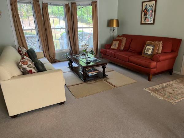 $1,850 / 2br - **Close to Nature, Close to Town** (Richmond Hill)64029204776451122