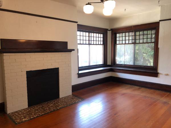 $800 / 1br - 800ft2 - 412 N Mill Street C (Colfax)63689276432771121