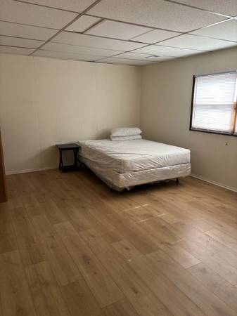 $700 / 6br - Shared Living House (Gary)63959741885955121