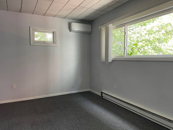 $700 ***OFFICE SPACE FOR LEASE*** (BRIGHTON)63810012848003122
