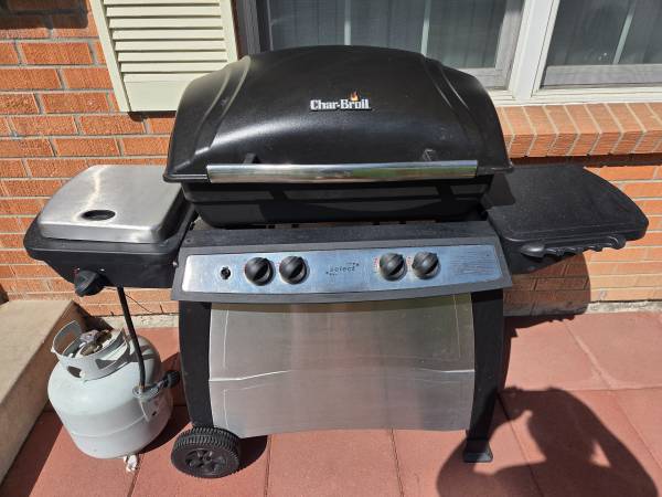 Char Broil Barbeque 1