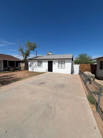 $1,395 / 2br - 1000ft2 - 2 BED 1 BATH HOUSE FOR RENT! FULLY REMODELED! ACCEPT BAD CREDIT! YARD! (PHOENIX (24TH ST & SOUTHERN))64024823176195121