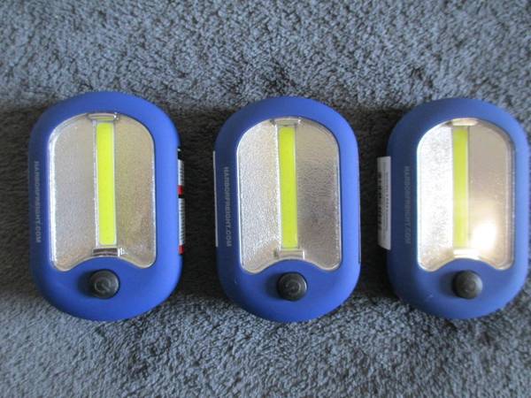 LUZ AZUL DE DISCO - $10 (Bakersfield)62970103474177121