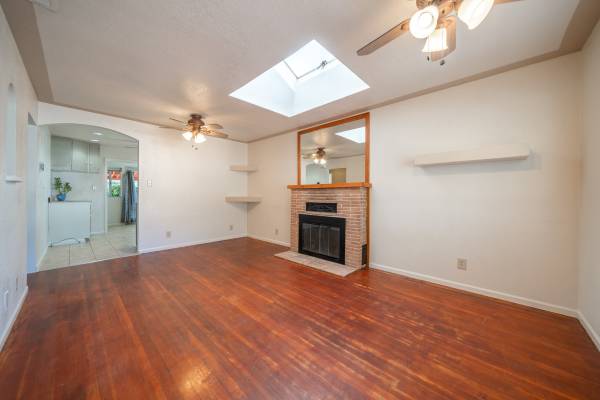 $265,000 / 2br - 753ft2 - For Sale in the Garden Tract (Redding)63972528793859123