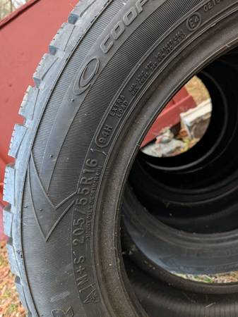 snow tires 16" 205 55R $ 1