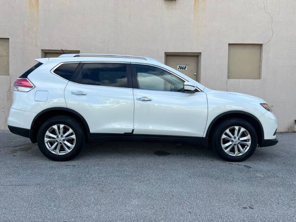 2016 Nissan Rogue FWD 4dr SV - $13,994 (Selective Motor Cars)63489303640963122