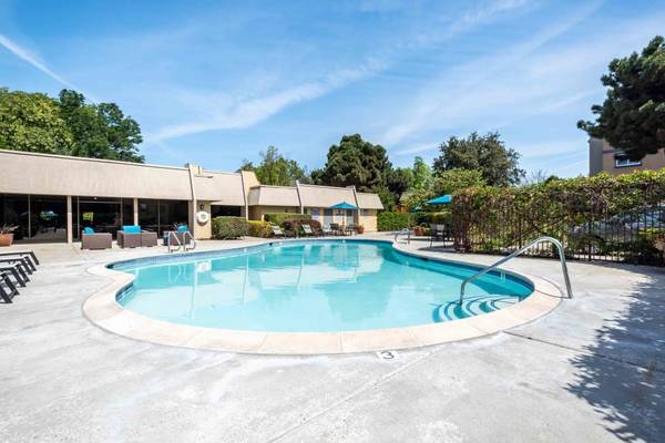$2,150 / 1br - Refrigerator, Community Amenities, Apartment Features (fremont / union city / newark)63933766327299120