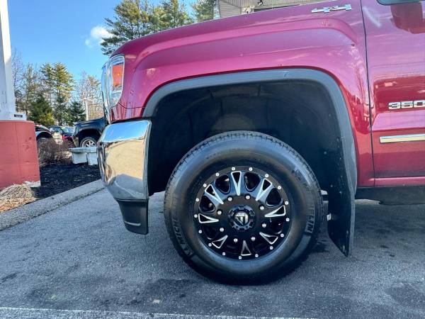 2019 GMC Sierra 3500HD DRW - Photo 13