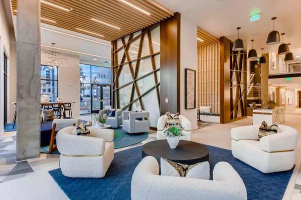 $3,420 / 2 hab - 1192 pies² - ¡Bienvenido a tu nuevo apartamento de 2 habitaciones y 2 baños! ¡Lavadora y secadora en la unidad! (Vista)63663836389761123
