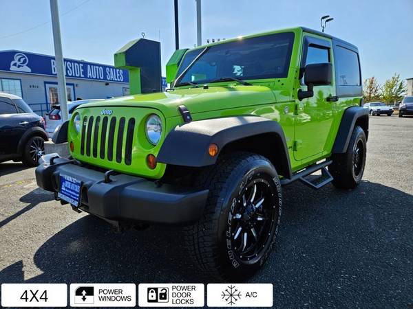 **Super Sale** 2012 Jeep Wrangler Sahara **We Finance** 1
