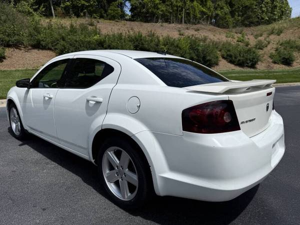 2014 DODGE AVENGER SE - $2.400 (Gainesville)63492229913857122