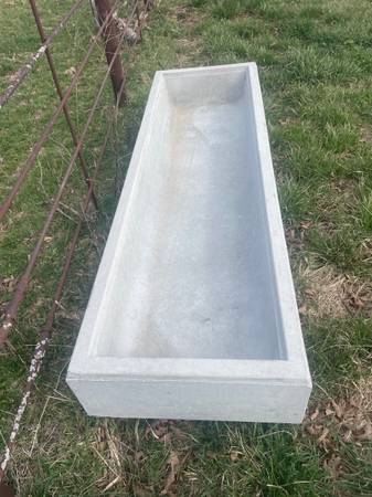 Concrete Feed Bunks 1