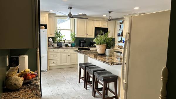 $525 / 6br - 140ft2 - Cozy room in a large home (Plainfield)63676291527939124
