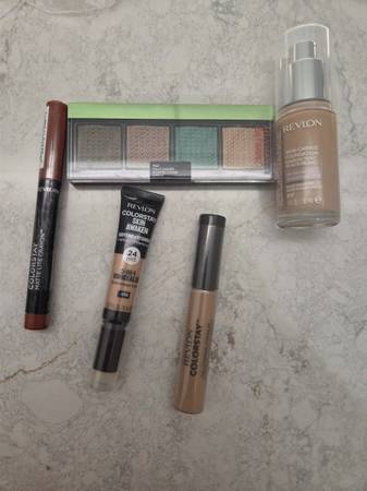 Revlon make up 1