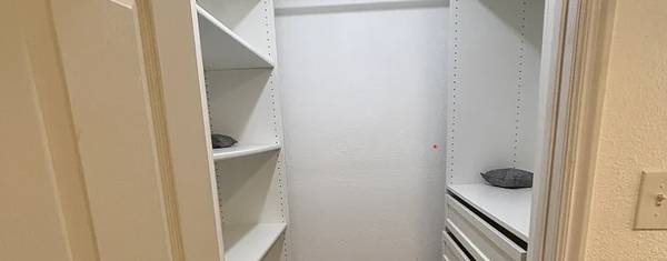 $1,100 / 1br - 900ft2 - 1-bedroom basement apartment, located in a quiet, residential area .63670955616769121