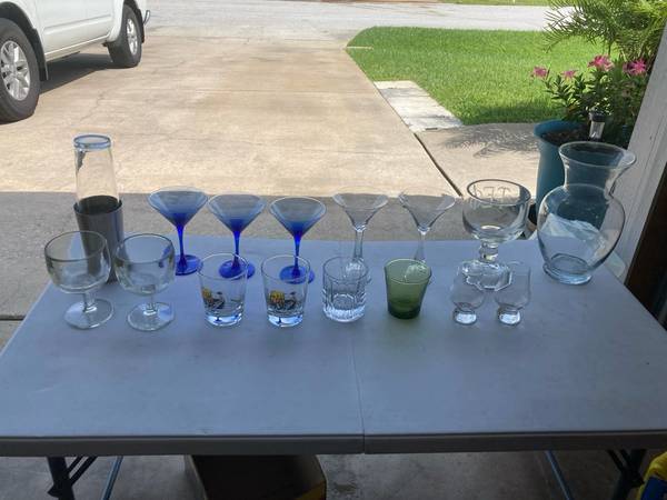 Assorted Glassware 1