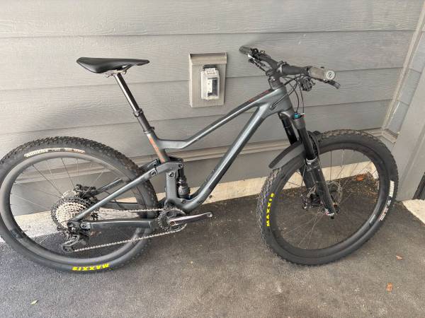 2022 Scott Genius 910 1