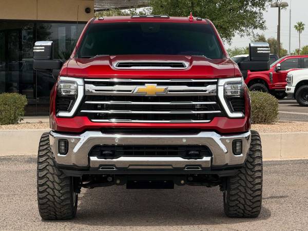 2024 Chevrolet SILVERADO 2500HD - Photo 2
