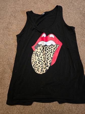 Tank Top size Medium 1