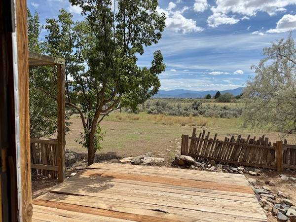 $1,300 / 1br - 900ft2 - Undisclosed (El Prado)63659815498883123