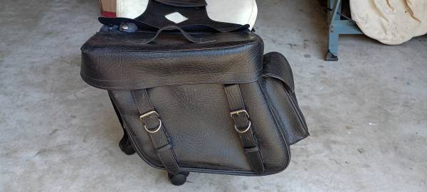 Leather Saddle Bags 1