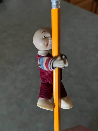 CABBAGE PATCH PENCIL HUGGER 1