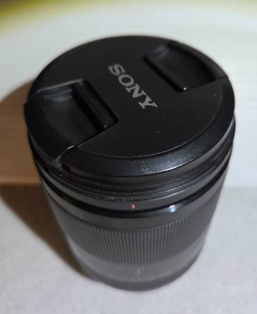 Lente Sony SEL 24-240 mm f3.5-6.3 OSS - 600 $63438233228545121