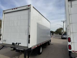 2011 Isuzu NPR - Photo 2