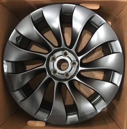 One Tesla Model 3 Uberturbine 20”  rim 1