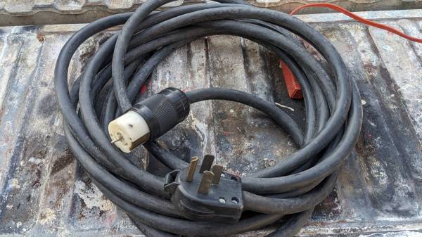 30' 50 amp power supply 1