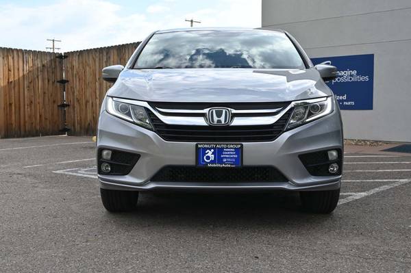 2019 *Honda* *Odyssey* *EX Automático* PLATA - $49,900 (Accesible para Silla de Ruedas)63612556220161123